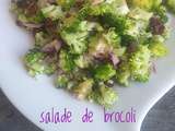 Salade de brocoli aux raisins secs