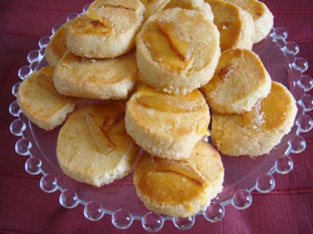 Biscuits au gingembre confit, sans gluten - Recette Ptitchef