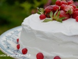 Fraisier à la vanille, gâteau fourré à la chantilly et aux fraises