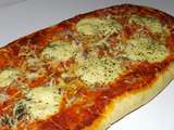 Pizza provençale (tapena® Poivrons confits, jambon cru et mozzarella)