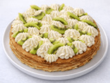 Gâteau de crêpes au chocolat noir et kiwi : recette facile et gourmande