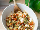 Salade de quinoa aux tomates séchées, fêta et amandes