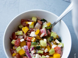 Salade rafraichissante multicolore façon grecque