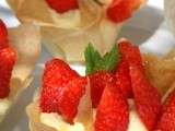 Corolles de fraises, crème mousseline au yuzu