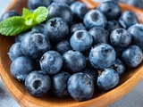 20 fruits naturellement bleus (+ liste des aliments)