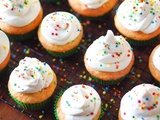 25 idées amusantes de cupcakes d’anniversaire