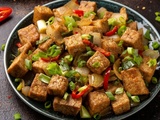 25 recettes simples de tofu à préparer pour le dîner