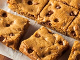 Blondies aux pépites de chocolat (recette facile)