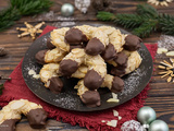 Croissants aux amandes et à la pâte d’amande ▷ | biscuits de Noël sucrés