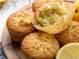 Muffins au citron et aux graines de pavot (recette de style boulangerie)