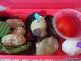 Mercredi, c'est bento (nigiri, boite signature fraise, tupperware cadeau cliente juin)