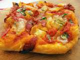Pizza au chorizo Iberico, mozzarella de buffalà et poivrons jaunes confîts