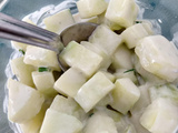 Salade de concombre au Saint Agur