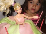 Gateau barbie pour Lucie,