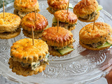 Scones au Coronation chicken