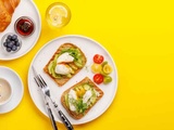 Petit-déjeuner pour perdre du poids : 10 idées simples et rassasiantes