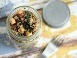 Quinoa aux pois chiches, tomates séchées et épinards (food in a jar)