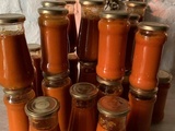 Conserves de coulis de tomates fait maison
