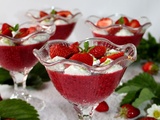 Coupes de fraises perlées