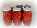 Pulpe de tomates (et tomates entières) en bocaux
