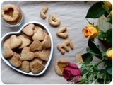 Petits biscuits sains et pleins d'amour (farine complète/avoine)