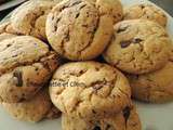 Cookies au beurre de cacahuètes & aux pépites de chocolat