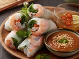 Rouleaux de printemps et sauce asiatique : Recette maison simple et savoureuse