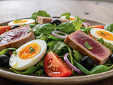 Salade niçoise sans pommes de terre ni haricots verts : la vraie version authentique