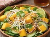 Salade thaï à la mangue, coriandre et soja : recette simple et savoureuse