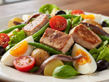 Véritable salade niçoise traditionnelle : recette authentique et origines niçoises