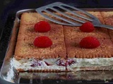 Gâteau de petits-beurre crème aux framboises