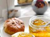 Smart breakfast : scones aux raisins, marmelade d’orange et thé à la bergamote