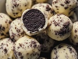 Cookies and Cream No Bake Oreo Protein Balls