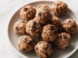 How to Make Fruit and Nut Energy Bites
