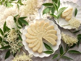 Flan aux poires et aux fleurs de sureau
