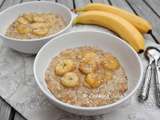 Porridge vegan aux bananes caramélisées