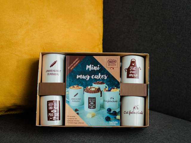 Mini mugs cake - Coffret avec un livre de 20 recettes et 4 mini