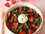 Salade d'épinards, fraises et burrata de chèvre