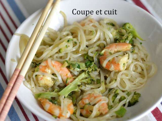 Recettes de Nouilles de riz de Coupe et cuit