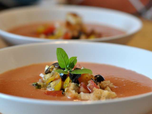 Recettes de Soupe de tomates froide