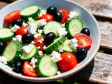 Salade concombre grecque : Recette fraîcheur à tester