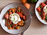Tomates, abricots et burrata à la pistache : la recette de salade estivale
