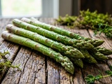 Comment réussir la cuisson des asperges vertes pour un plat parfait