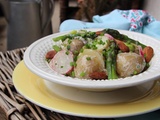 Salade grenailles, asperges, radis et amandes grillées