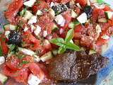 Salade de tomates, courgettes croquantes et son foie de volaille poêlé