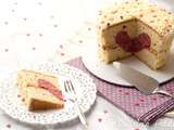 Gâteau Coeur Vanille & Framboise pour la St Valentin {Tuto pour la découpe en coeur inside!}