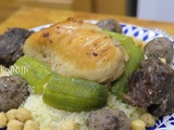 Couscous algérien à l'agneau- boulettes et poulet- sauce blanche poivre et cannelle