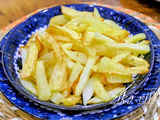 Frites de pommes de terre à l'air fryer avec une astuce de ma fille