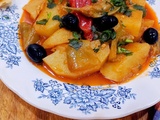 Marka batata tebel w carouia. mijoté de pomme de terre au carvi coriandre et olives noires