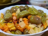 Pickles ou variantes de légumes quatre saisons marinés aux épices pour ramadan et amuse bouches